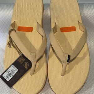 Hari Mari Womens Beige Sandals Size 8
